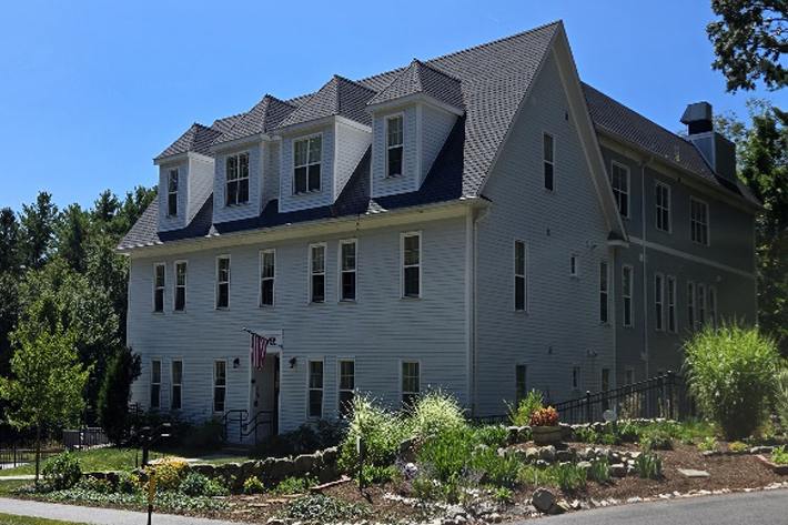 herring_brook_hill_apartment